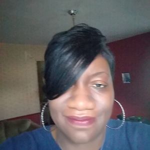 Meet your Posher, Develle